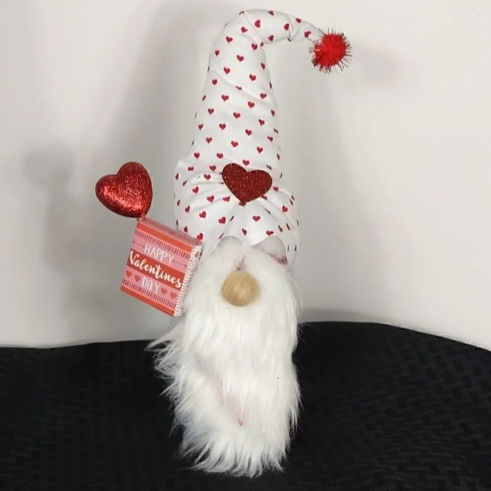 Happy Valentine's Day Gnome
